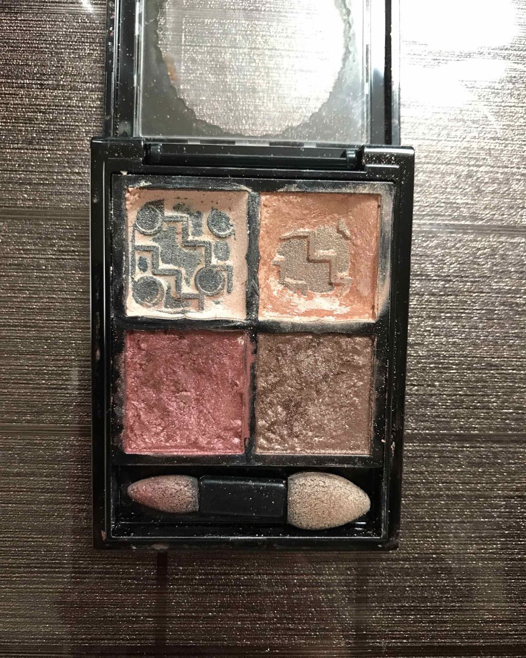 グロッシーリッチ アイズ/Visée/アイシャドウパレットを使ったクチコミ（3枚目）