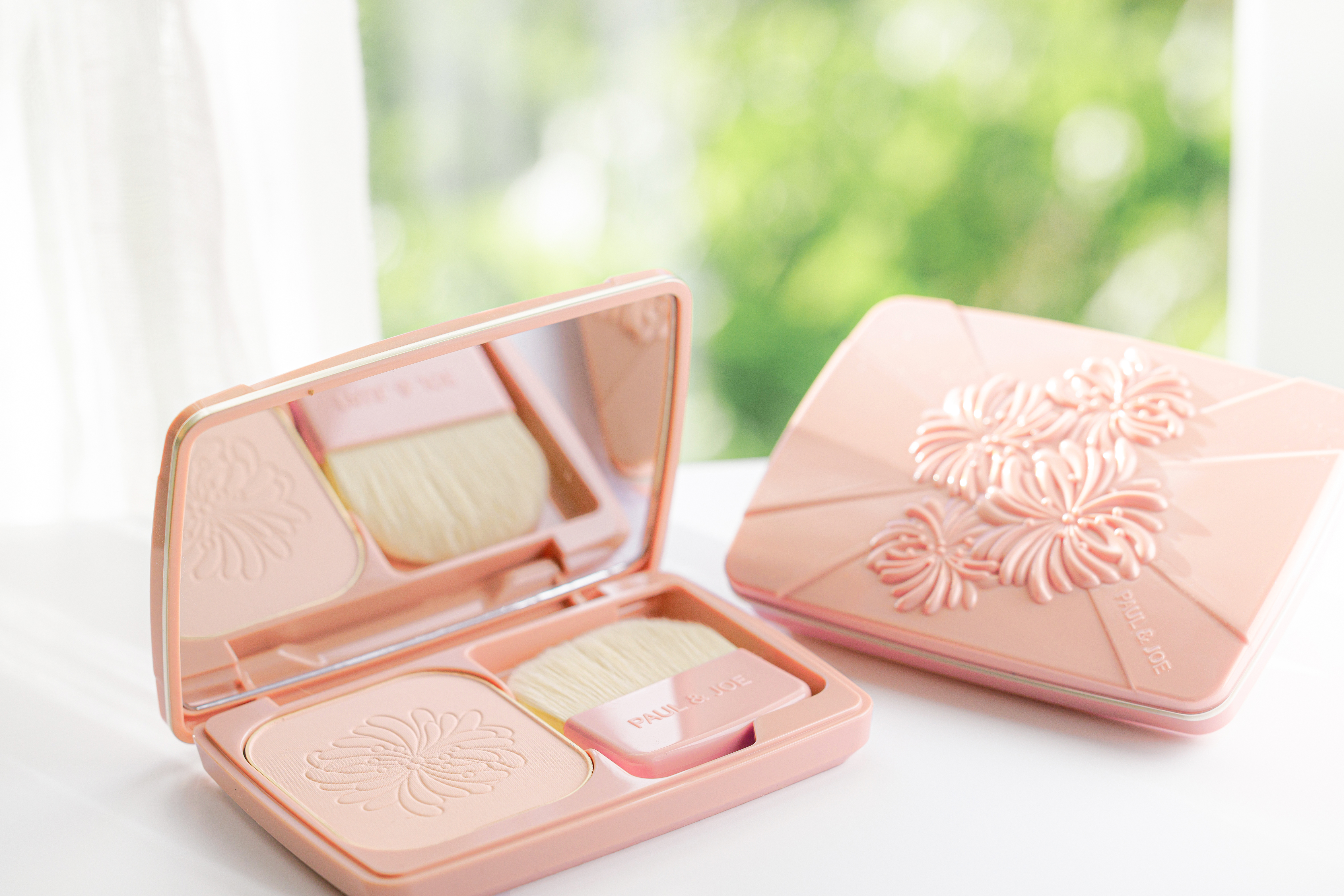 ヴェール ファンデーション N/PAUL & JOE BEAUTE/パウダーファンデーションを使ったクチコミ（2枚目）