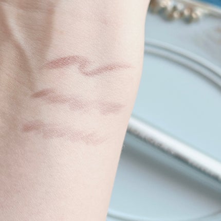 ベルベットアイブロウ/LUMIURGLAS/リキッドアイブロウを使ったクチコミ(2枚目)