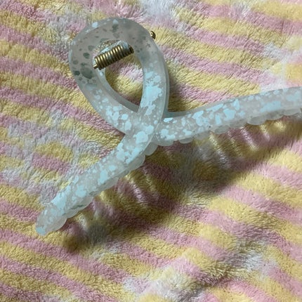 あんな on LIPS 「DAISOのヘアクリップ🫧🫧🫧🫧ヘアクリップ好き。でも、なかな..」(1枚目)