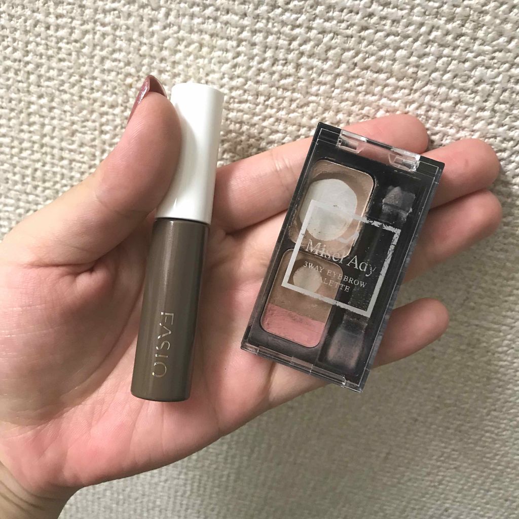 ミゼルエディ スリーウェイ アイブロウパレットのクチコミ「時間が出来たのでメインのアイブロウ紹介♡
ちなみに私の眉はカットして整えたり余計なところを剃る.....」（1枚目）