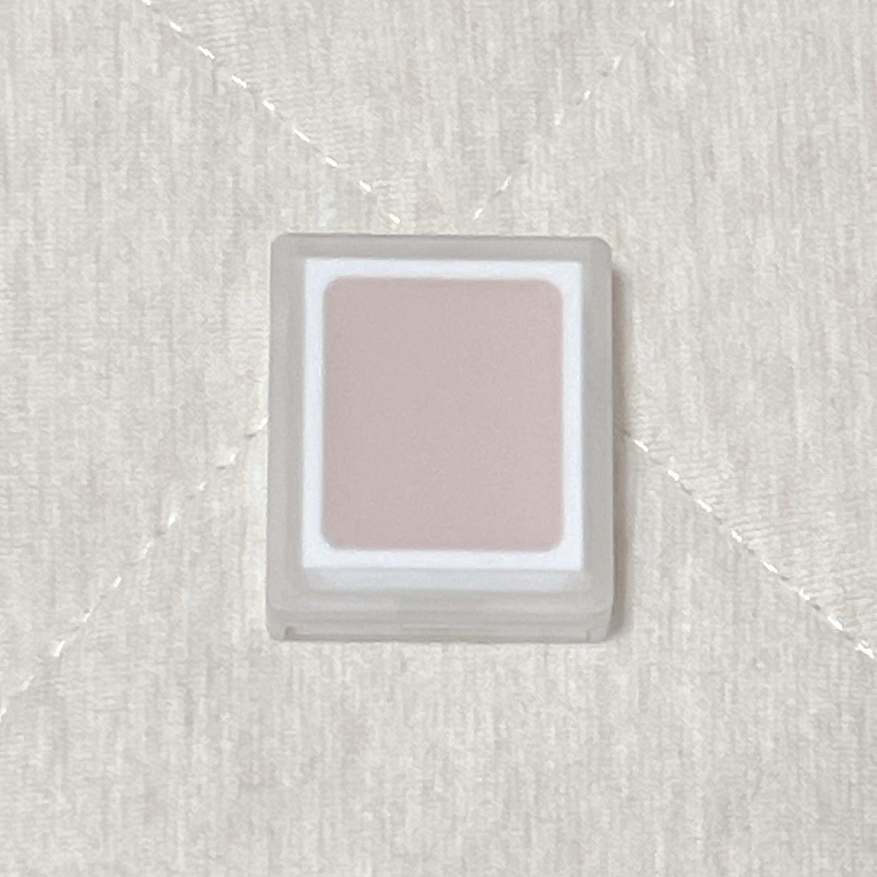 アイカラーベース/無印良品/アイシャドウベースを使ったクチコミ（2枚目）