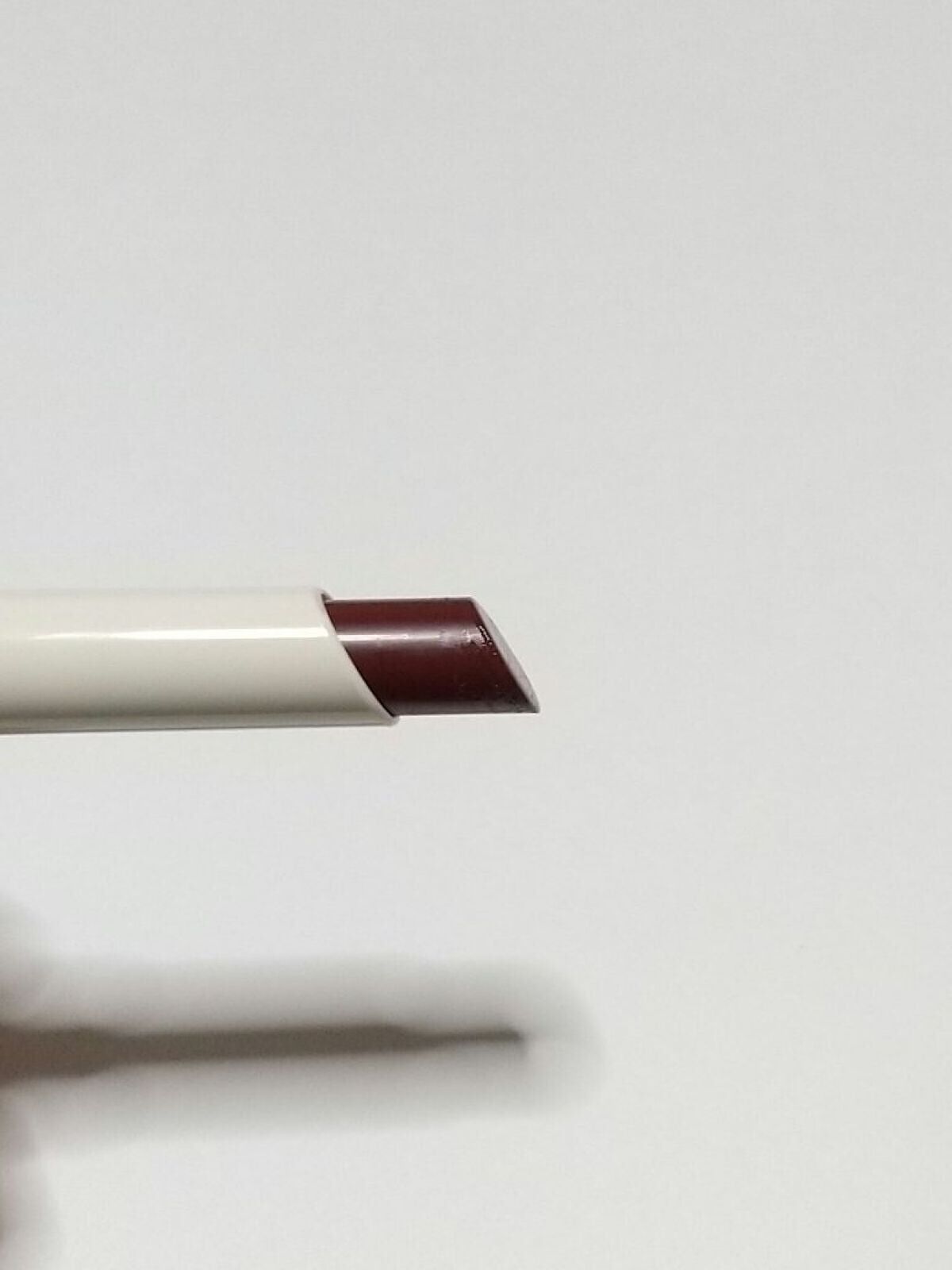 セラムオイルリップスティック  フィグタルト