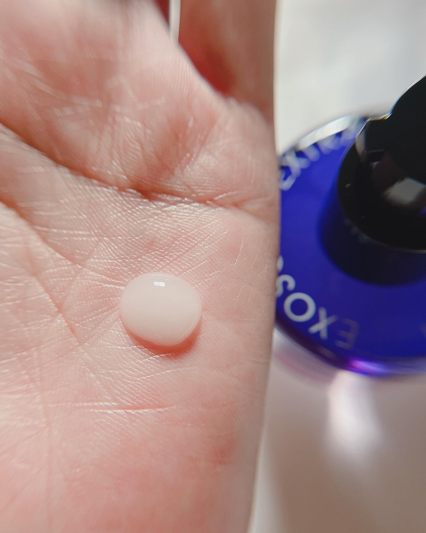 1stエクソソーム エクストラ3%セラム/GLOW@DAWN/美容液を使ったクチコミ（2枚目）