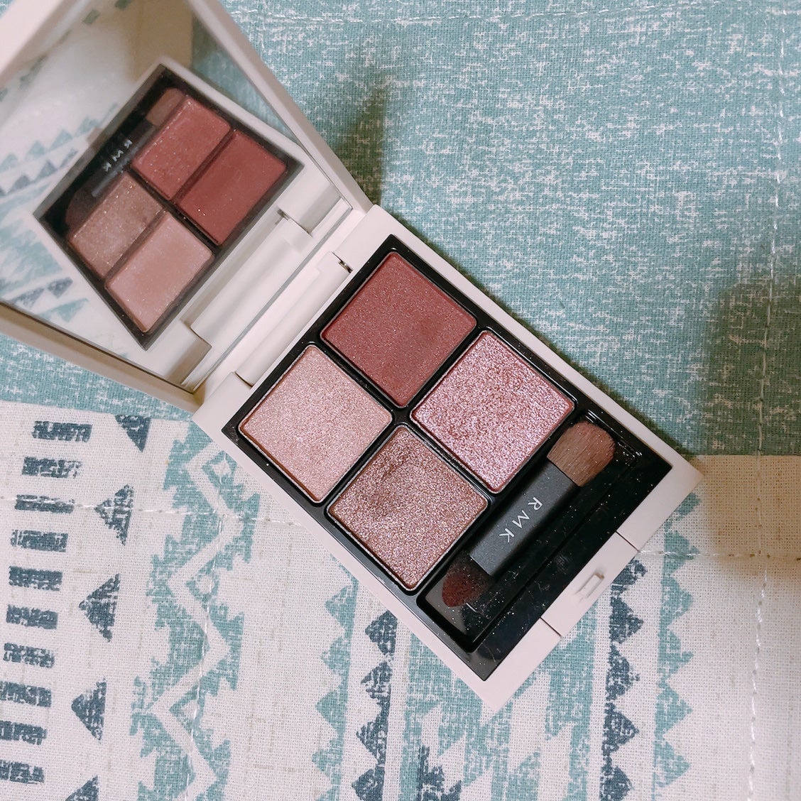 RMK シンクロマティック アイシャドウパレット/RMK/アイシャドウパレットを使ったクチコミ(2枚目)