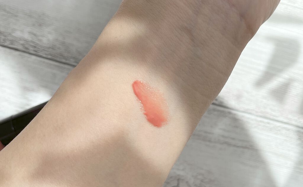 リップ グラッセ ハイドレーティング バームグロス/ローラ メルシエ/リップグロスを使ったクチコミ(3枚目)