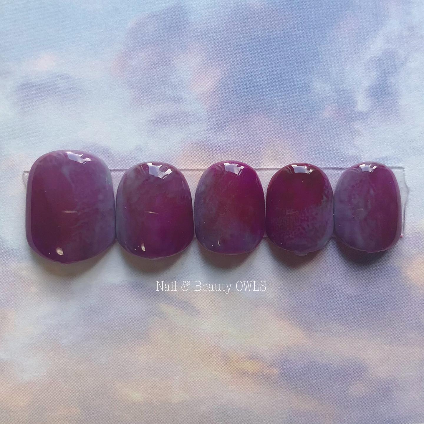 #カラフルネイル,#個性的ネイル,#個性派ネイル,#葡萄ネイル,#フルーツネイル,#ぶどうネイル,#ワンカラーネイルのネイルデザイン