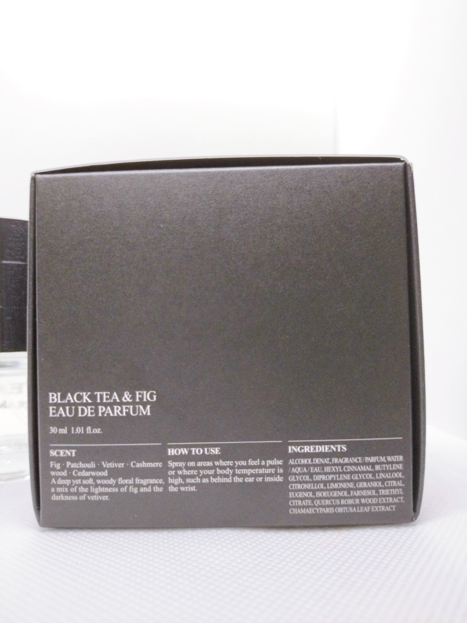 オードパルファム ブラックティー&フィグ/Longtake/香水(その他)を使ったクチコミ（2枚目）