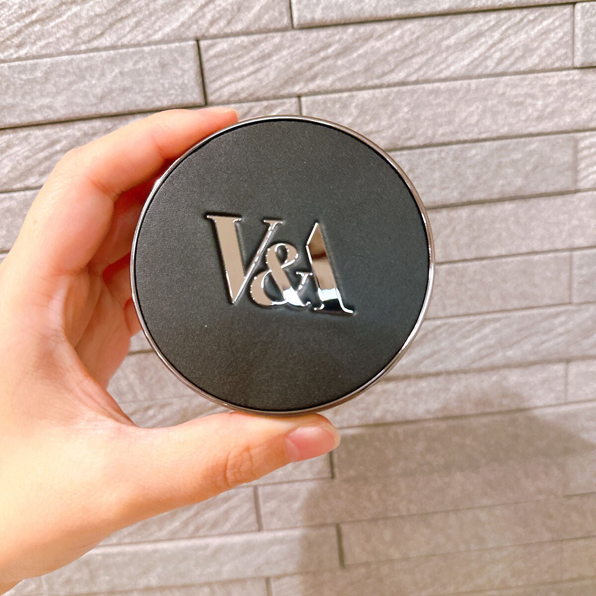 ロングウェアクッションファンデーション/V&Aビューティー/クッションファンデーションを使ったクチコミ(2枚目)