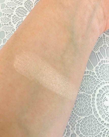 パウダー ポップ フラワー ハイライター/CLINIQUE/パウダーハイライトを使ったクチコミ(3枚目)