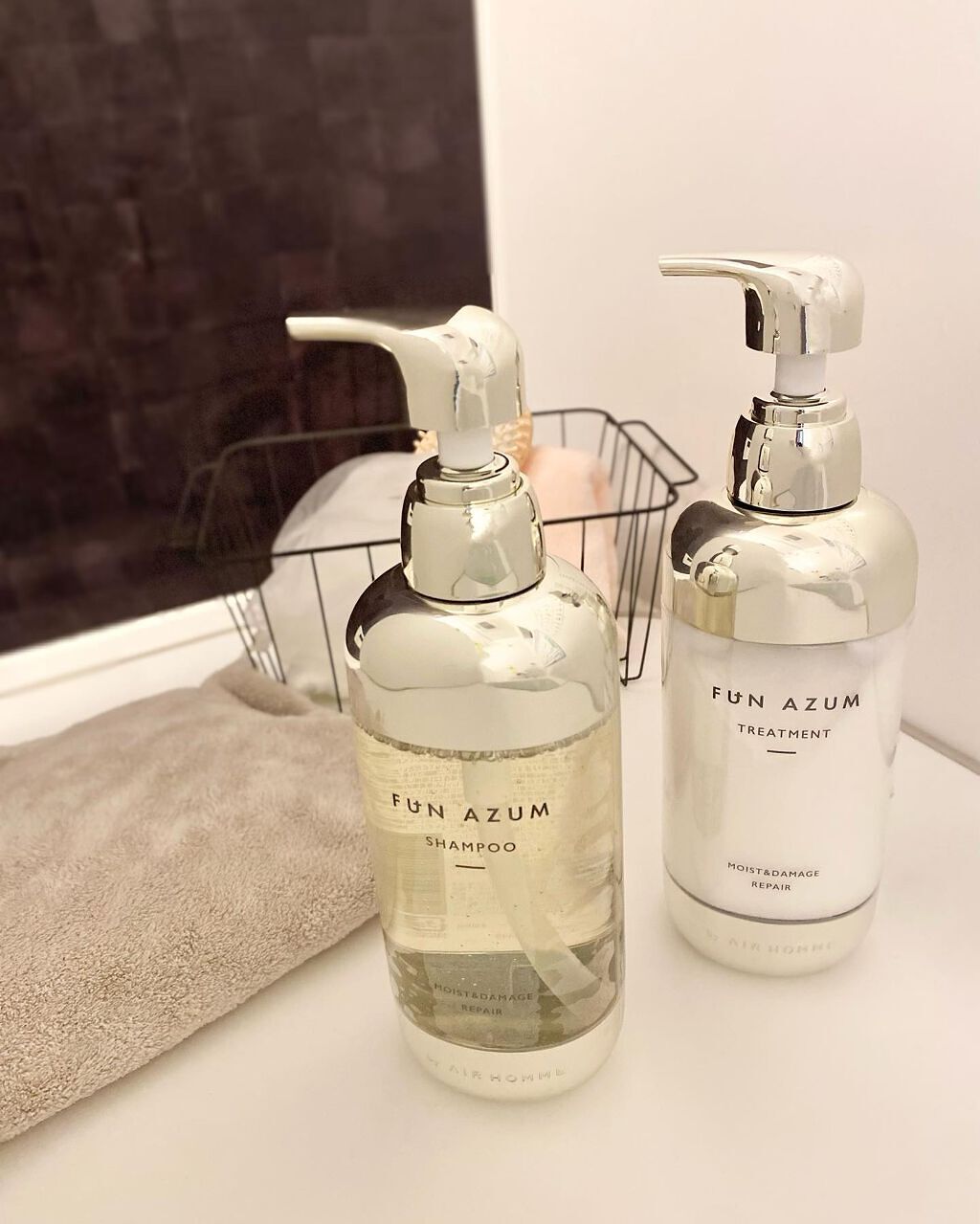 休日は子供と一緒にゆっくり過ごしたい派😌💭

昔と比べるとサロンの回数も減ったので、その分家でちょっといいヘアケアをするのが楽しみになってきました🕊
　
　
FUN AZUM🌿
モイスト＆ダメージリペア シャンプー&ヘアトリートメン