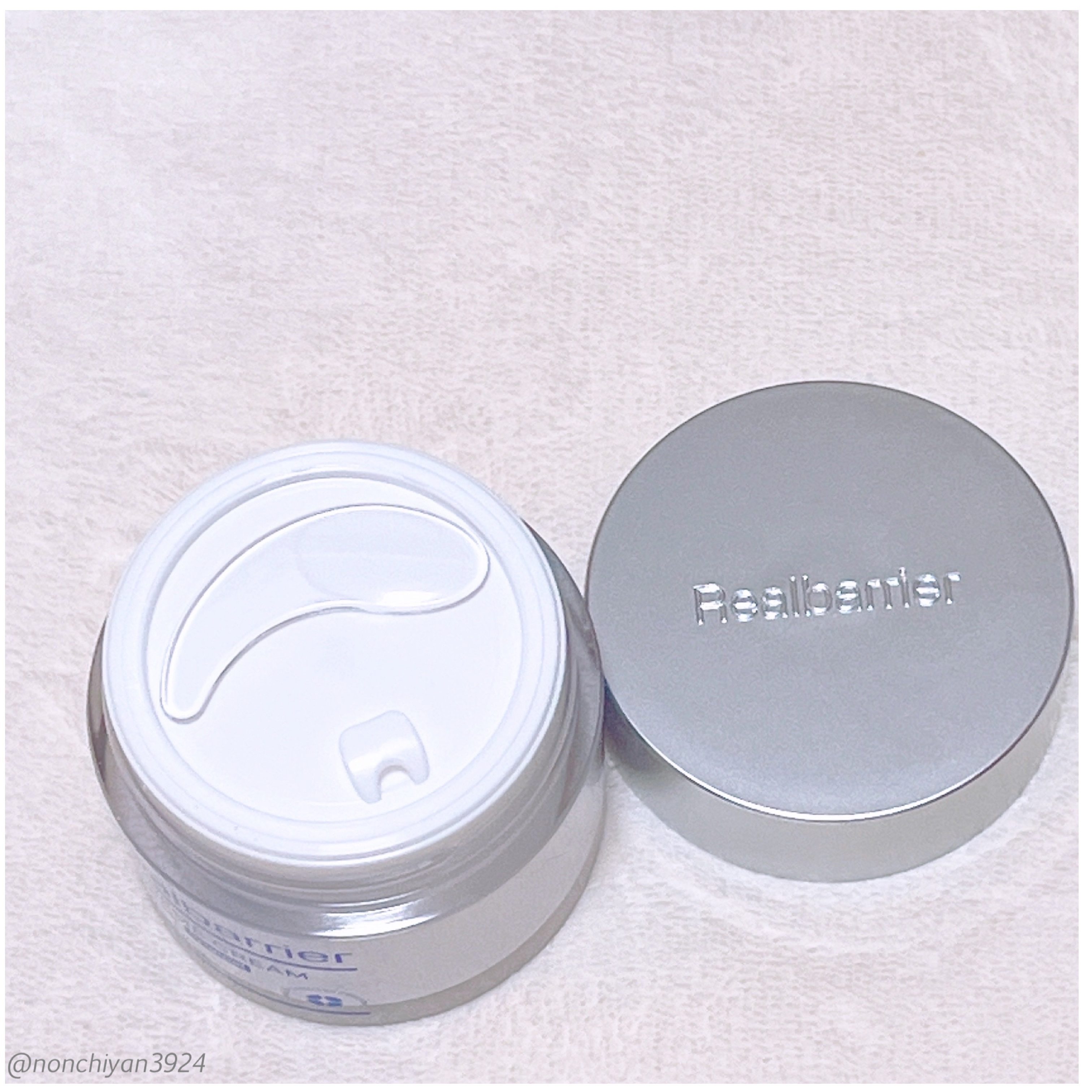 リアルバリア エクストリームクリーム オリジナル/Real Barrier/フェイスクリームを使ったクチコミ（2枚目）