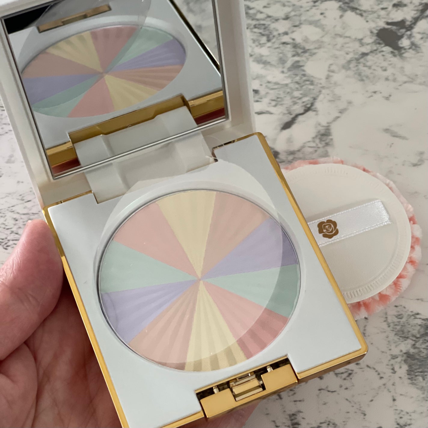 ステファニー サンブロック ルーセントパウダー Ⅲ/ステファニー/プレストパウダーを使ったクチコミ(4枚目)