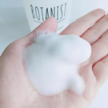 ボタニカルフォーミング ボディーソープ(モイスト)/BOTANIST/ボディソープを使ったクチコミ(3枚目)