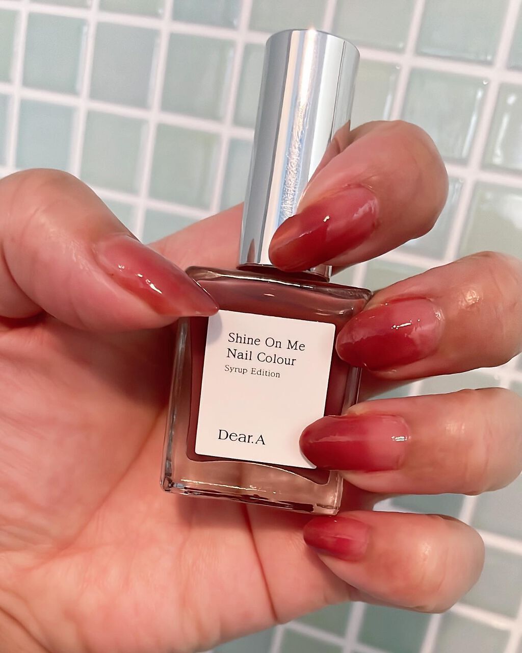 シャインオンミーネイルカラー/Dear.A/マニキュアを使ったクチコミ(2枚目)