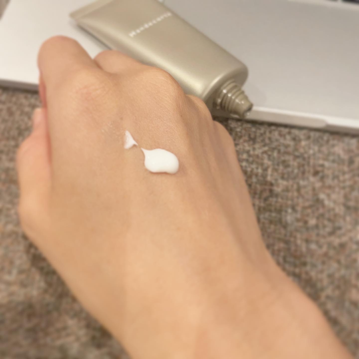 ハンデコルテ/キユートピア/ネック・デコルテケアを使ったクチコミ（3枚目）