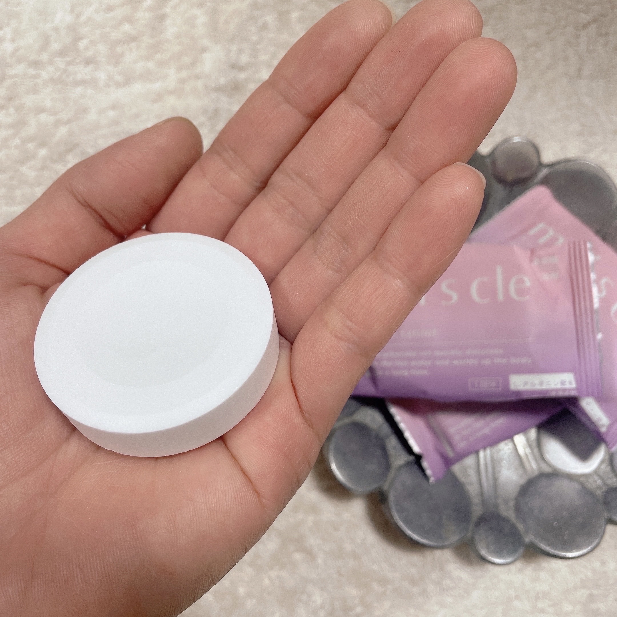 重炭酸入浴剤 moi s cle /アイリスオーヤマ/炭酸系入浴剤を使ったクチコミ（3枚目）