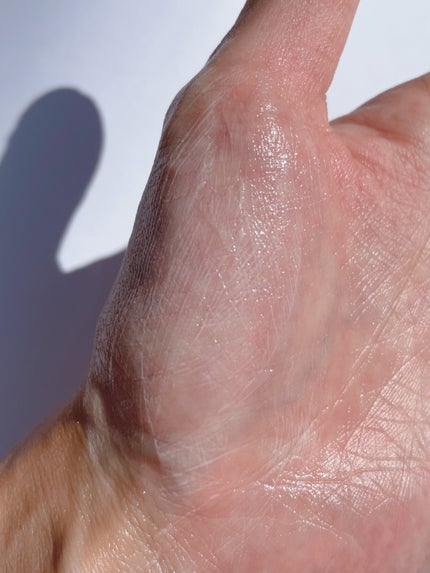 乾燥さん 薬用リンクルケアクリーム 【医薬部外品】/乾燥さん/フェイスクリームを使ったクチコミ(4枚目)