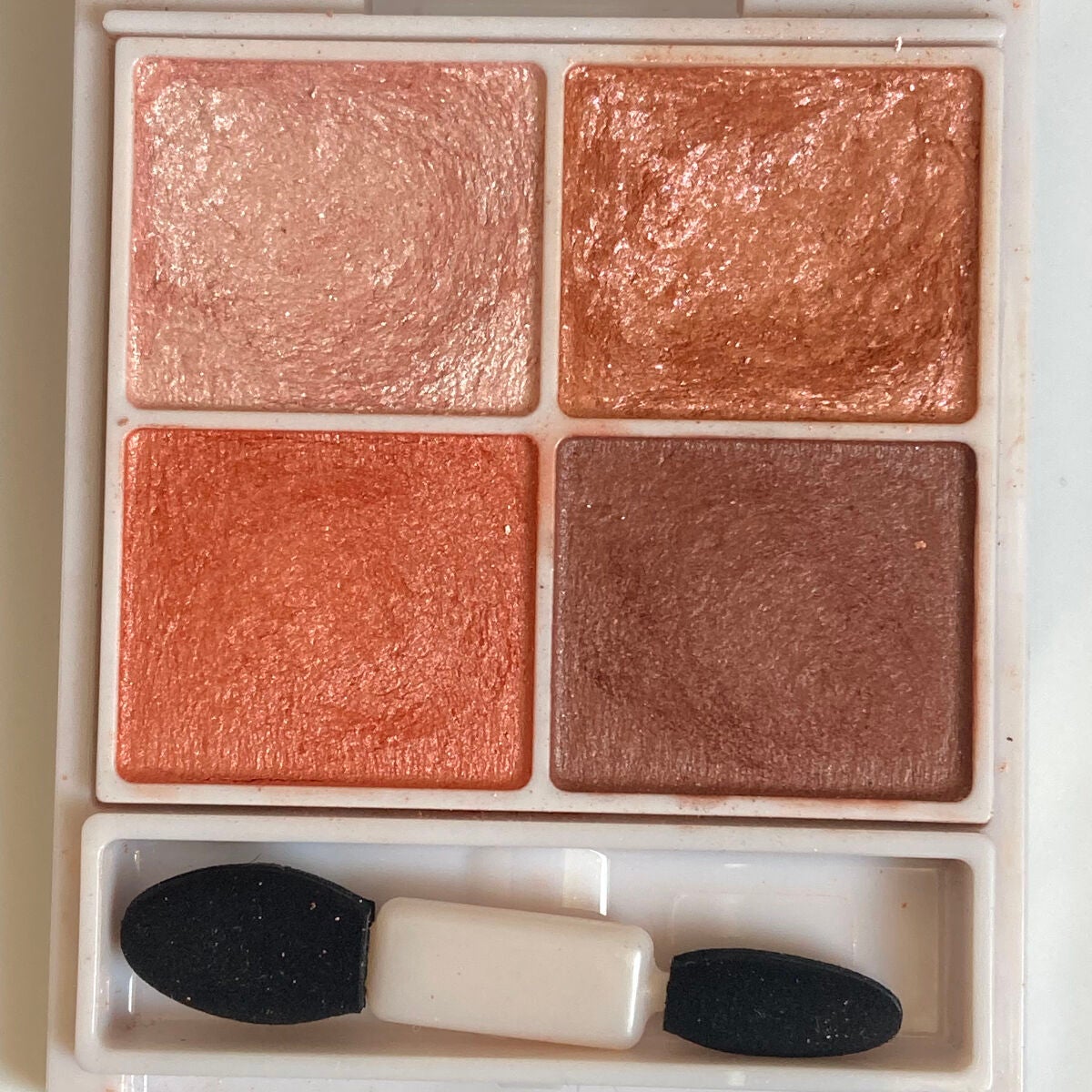 シルキースフレアイズ/キャンメイク/アイシャドウパレットを使ったクチコミ(3枚目)