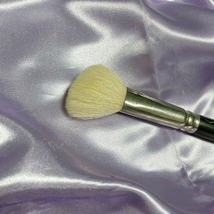 #168 ラージアングルコントアーブラシ/M・A・C/メイクブラシを使ったクチコミ(2枚目)