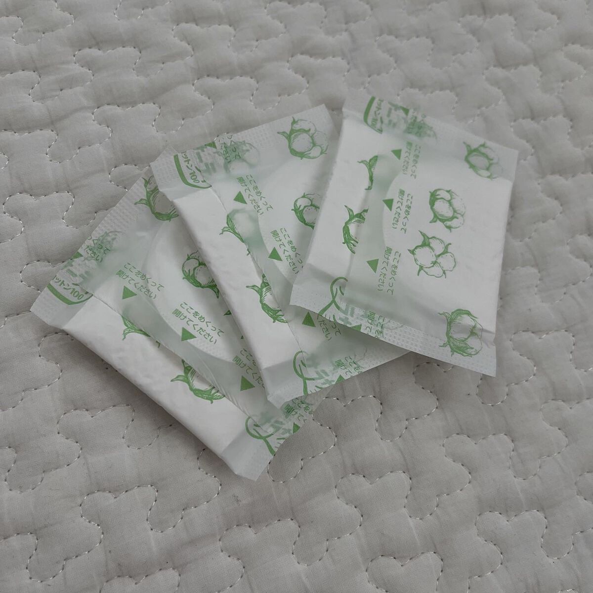 サラサーティ 天然コットン100%/サラサーティ/おりものシートを使ったクチコミ(3枚目)