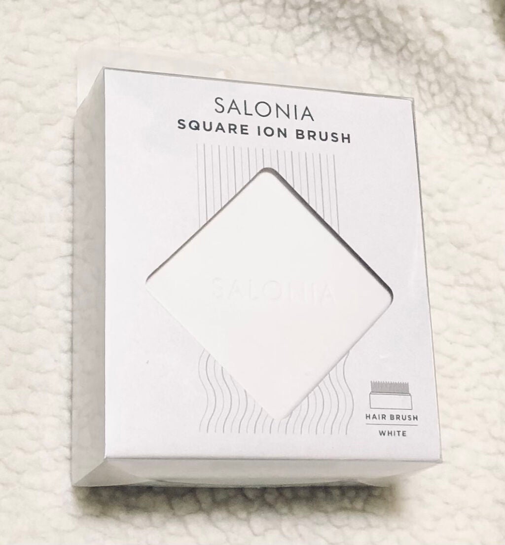 スクエアイオンブラシ/SALONIA/ヘアブラシを使ったクチコミ(2枚目)