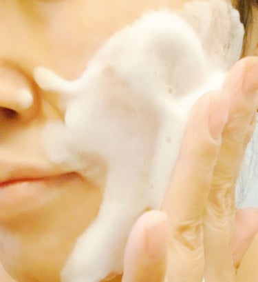 ピュアモイスト 泡洗顔料/ファンケル/泡洗顔を使ったクチコミ（4枚目）