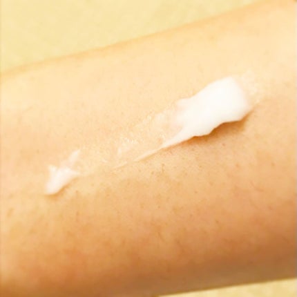 髪のキメ美容バリアトリートメント/エッセンシャル/洗い流すヘアトリートメントを使ったクチコミ(4枚目)