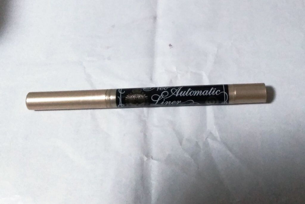 オートマティックライナー　ＢK999/MAJOLICA MAJORCA/リキッドアイライナーを使ったクチコミ（1枚目）