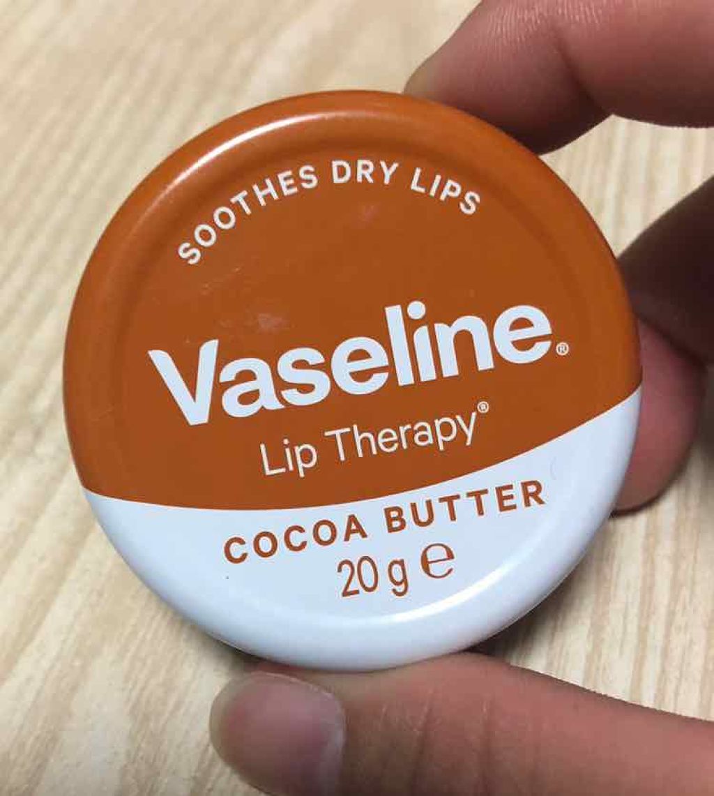 ヴァセリンリップTRP COCバター/ヴァセリン/リップバームを使ったクチコミ（1枚目）