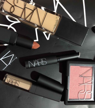 リップスティック(旧)/NARS/口紅を使ったクチコミ（1枚目）