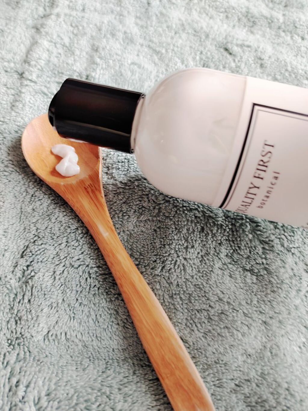 ボタアンド ザ シャンプー <sencha>/クオリティファースト/市販シャンプーを使ったクチコミ(3枚目)