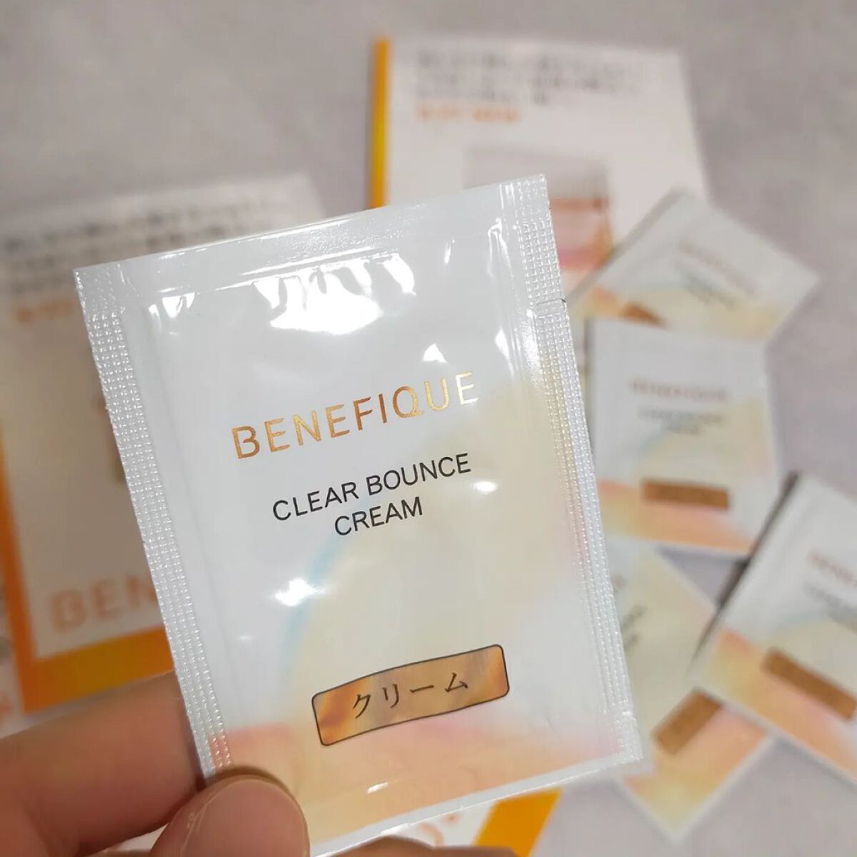 クリアバウンスクリーム  本体 40g/BENEFIQUE/フェイスクリームを使ったクチコミ（2枚目）