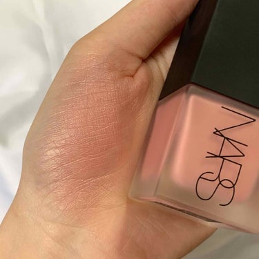 NARS リキッドブラッシュのクチコミ「今月は新作を購入する予定なかったので、欲しかったオーガズムのチーク購入〜✨
リキッドの為、横置.....」（1枚目）