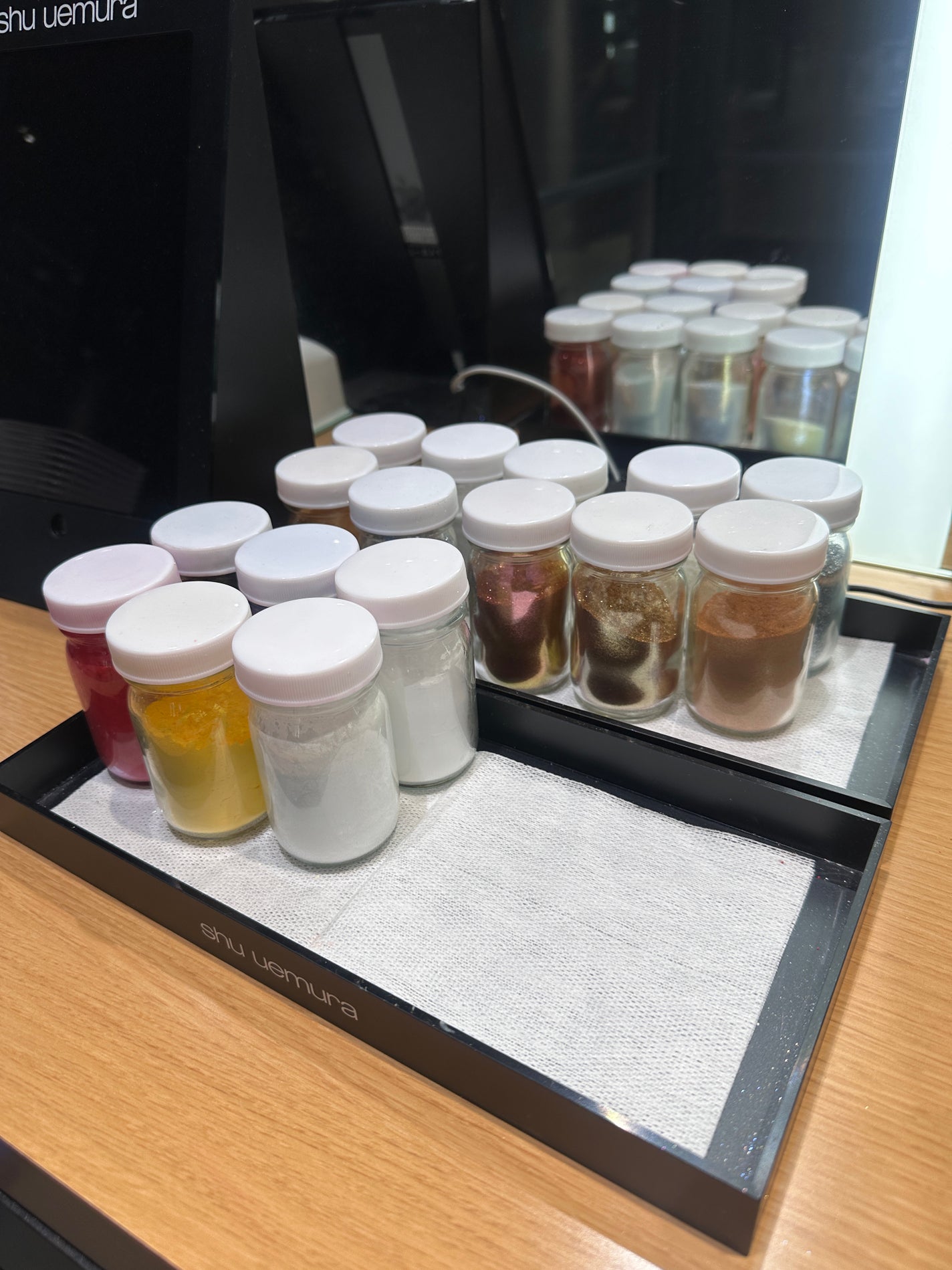 ピグメントアトリエ/shu uemura/単色アイシャドウを使ったクチコミ(7枚目)