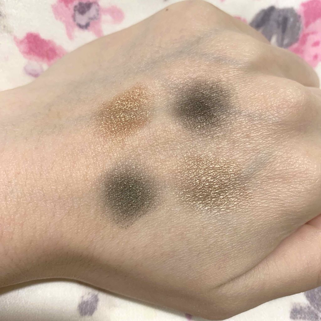 レ キャトル オンブル/CHANEL/アイシャドウパレットを使ったクチコミ(2枚目)