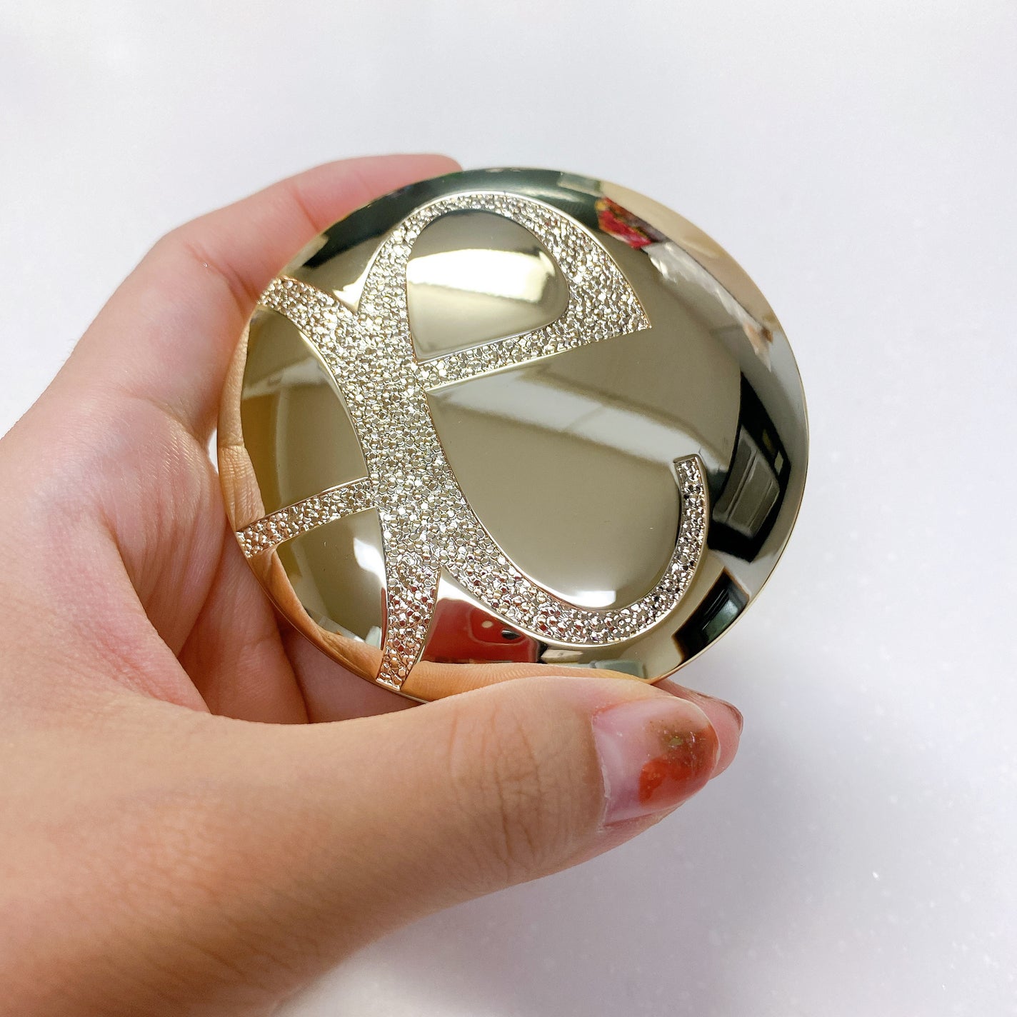 ラ プードル オートニュアンス/Elégance/プレストパウダーを使ったクチコミ(1枚目)