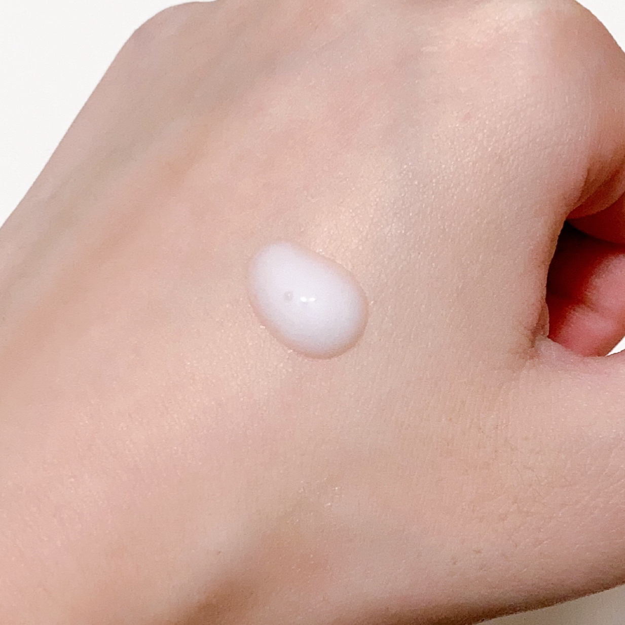 もち肌コラーゲンセラム3.0/MEDICUBE/美容液を使ったクチコミ（3枚目）