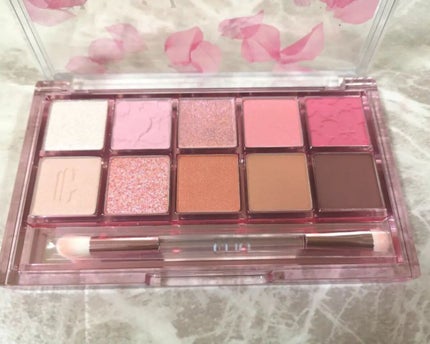 コンスピキュアス チークス 12 ピンクベージュ/Amplitude/パウダーチークを使ったクチコミ(2枚目)