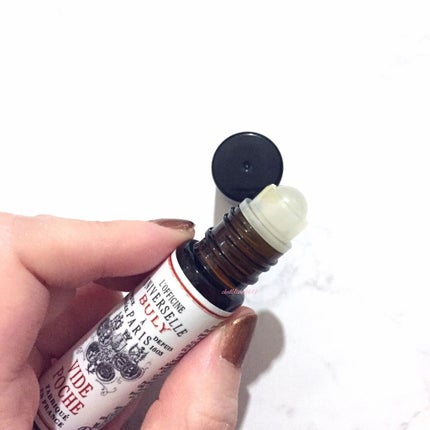 ヴィッド・ポッシュ/オフィシーヌ・ユニヴェルセル・ビュリー/美容液を使ったクチコミ(3枚目)