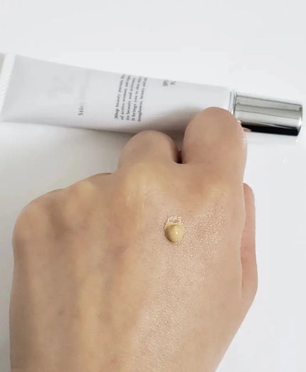 ヴィー スティックウェルファンデーション/ビアント/化粧下地を使ったクチコミ(3枚目)