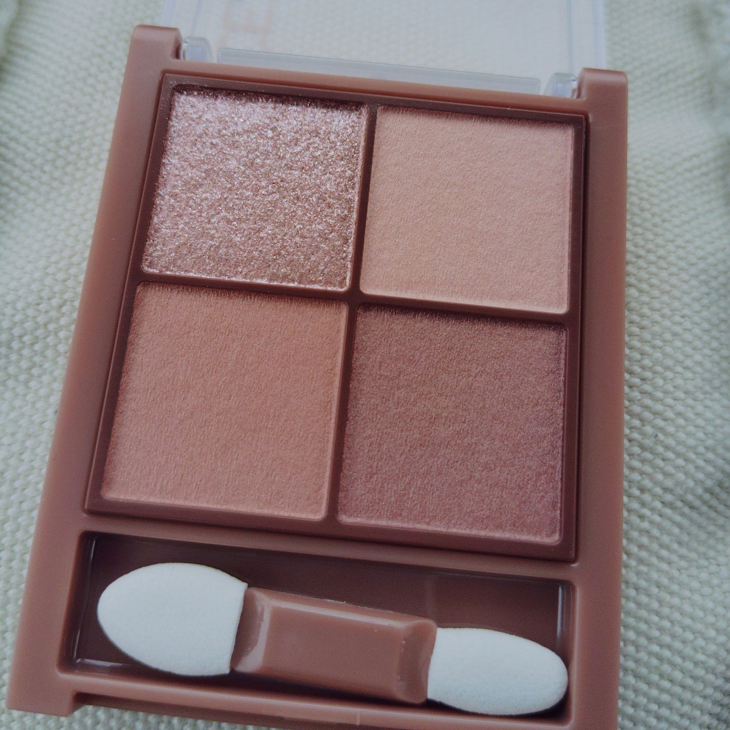 ビタートーンアイシャドウ/CEZANNE/パウダーアイシャドウを使ったクチコミ(1枚目)