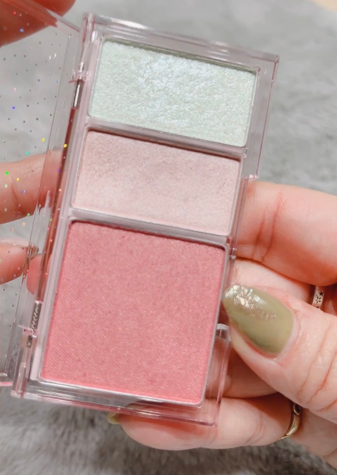 フェイスフラッシュパレット/TWINKLE POP/パウダーチークを使ったクチコミ(3枚目)