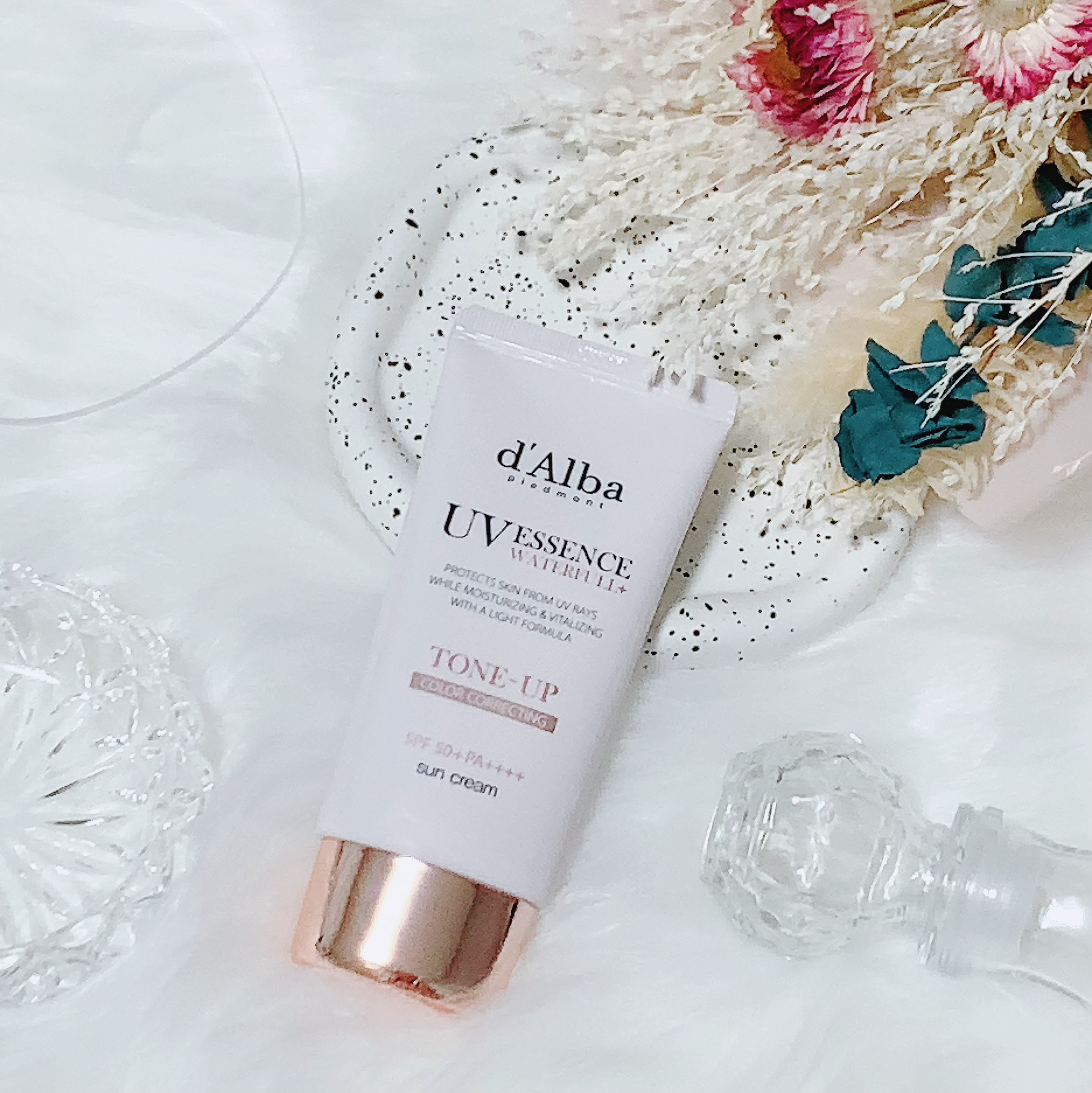 ウォータフルトーンアップサンクリーム/ダルバ/日焼け止めクリームを使ったクチコミ（1枚目）