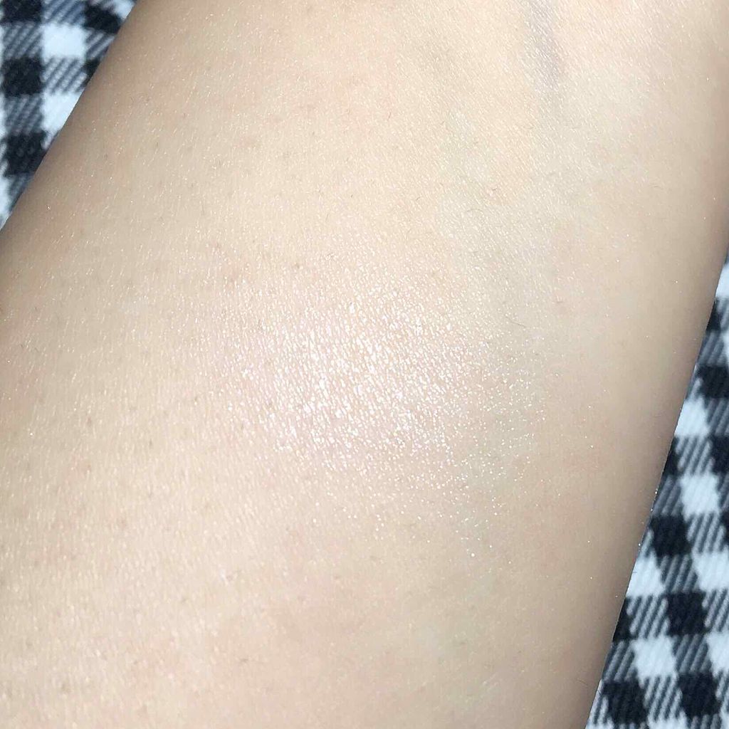 フェイスイルミネーター/ローラ メルシエ/パウダーハイライトを使ったクチコミ（3枚目）