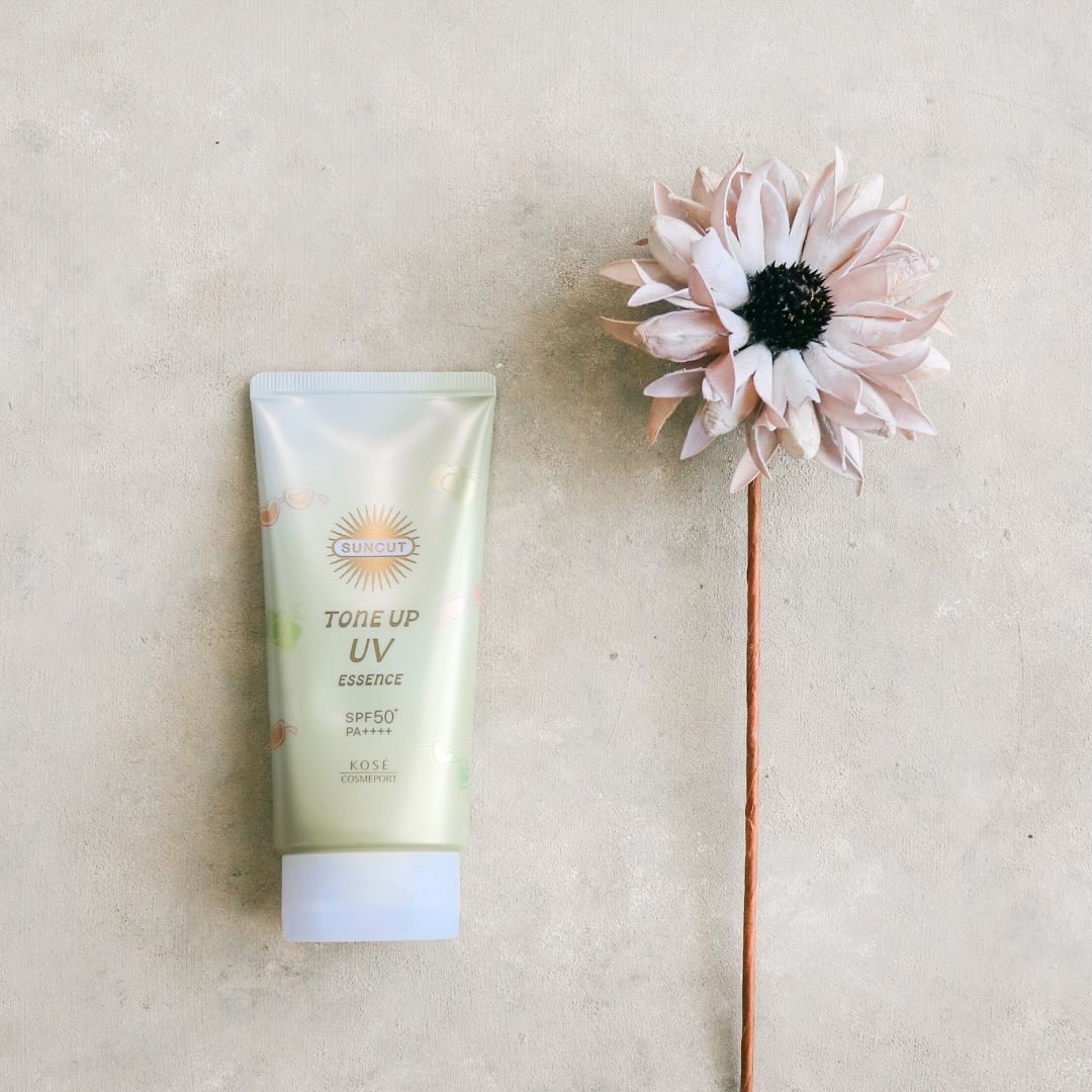 サンカットR トーンアップUV エッセンス レモンイエロー/サンカット®/日焼け止めローションを使ったクチコミ（2枚目）