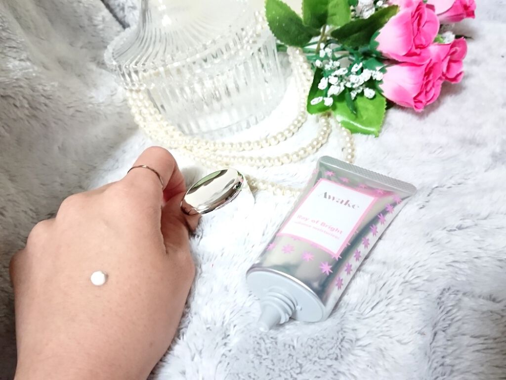 レイオブブライト ラディアンス モイスチュアライザー/Awake/化粧下地を使ったクチコミ(2枚目)