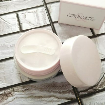 リンクル&ホワイト スキンパーフェクション ジェル/ミキモト コスメティックス/オールインワン化粧品を使ったクチコミ(2枚目)