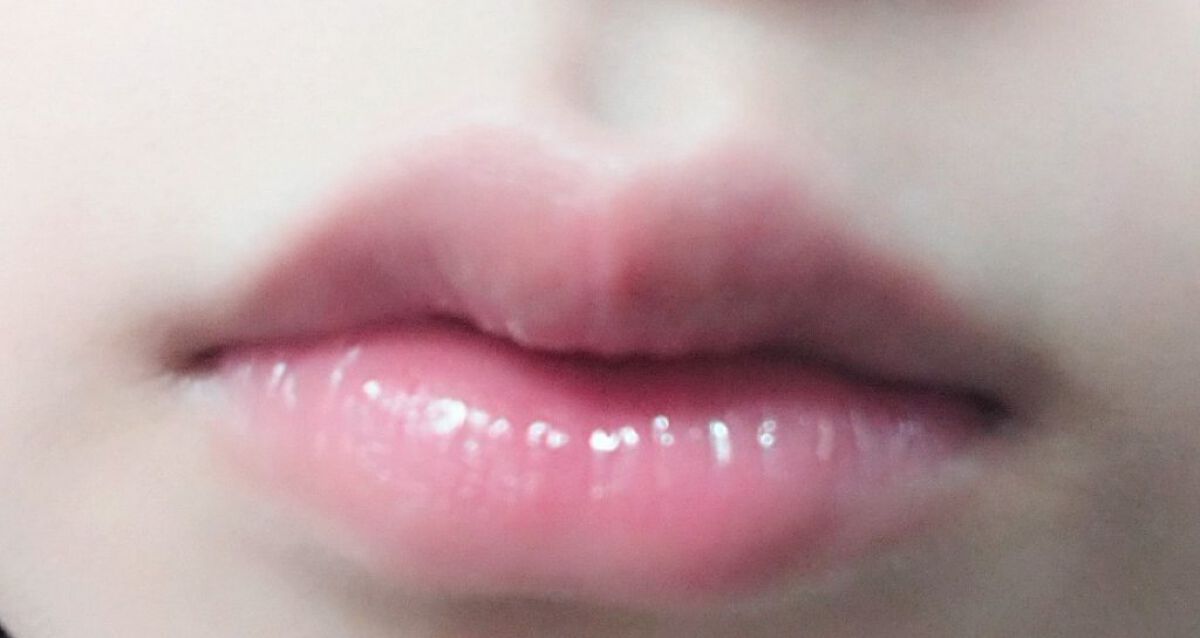 モイストピュアカラーリップ/ニベア/リップクリームを使ったクチコミ（1枚目）