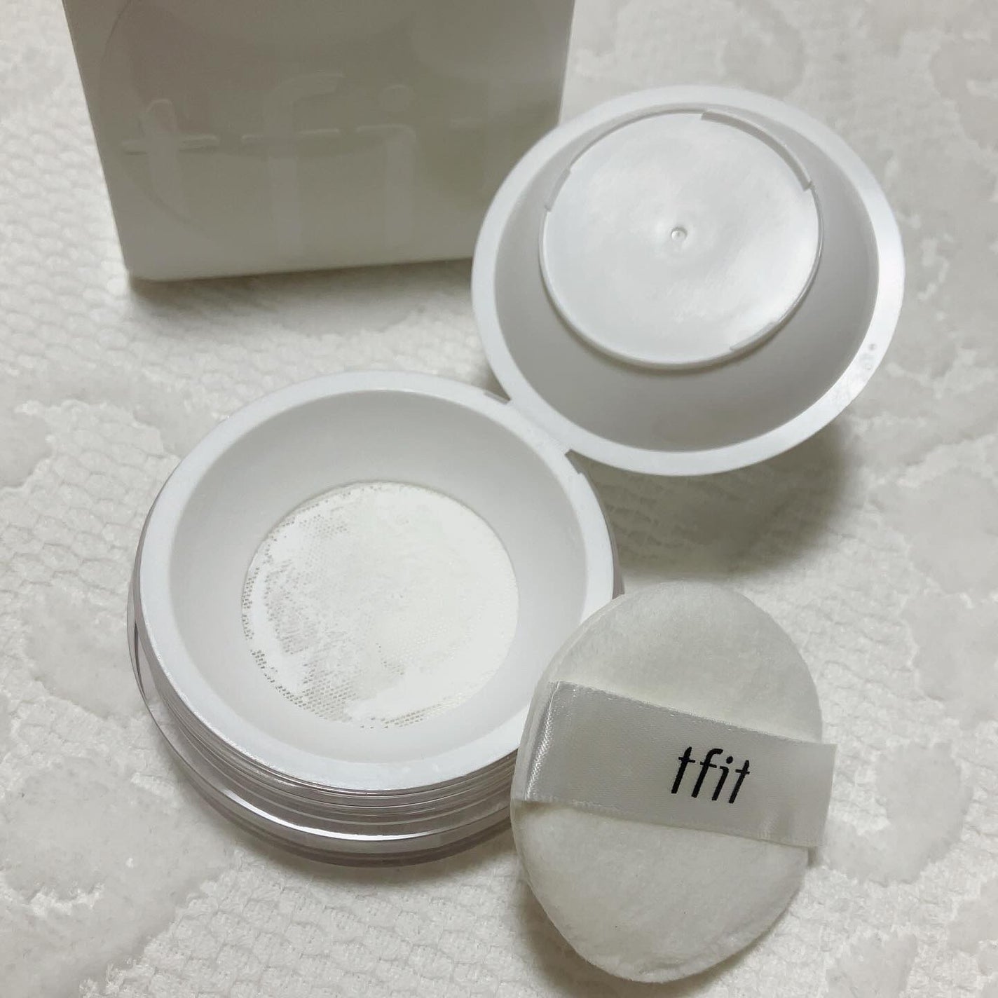 トランスルーセントセットフィニッシングパウダー/TFIT/ルースパウダーを使ったクチコミ(3枚目)